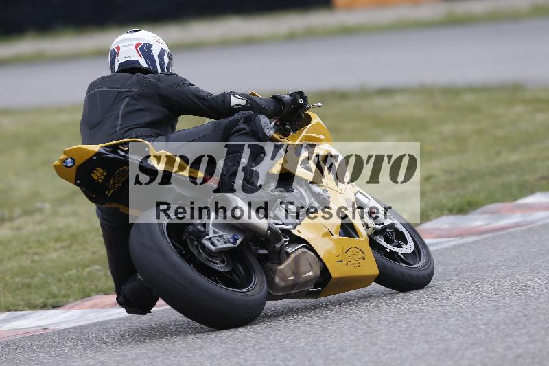 Archiv-2025/06 18.04.2025 Speer Racing ADR/Gruppe gelb/77